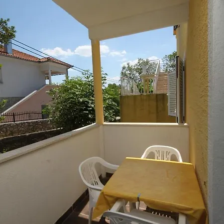Apartment By The Sea Starigrad, Paklenica - 6623 Starigrad Paklenica